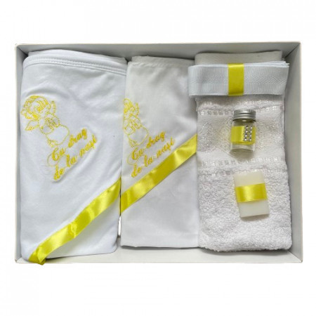 Trusou de botez, 6 piese ,Ingeras brodat, galben