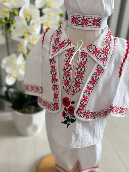 Costum traditional baieti, 0-12 luni, 4 piese, insertii rosi, 0-12 luni