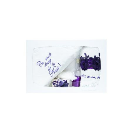 Trusou pentru botez, 7 piese, dantela, violet dantela