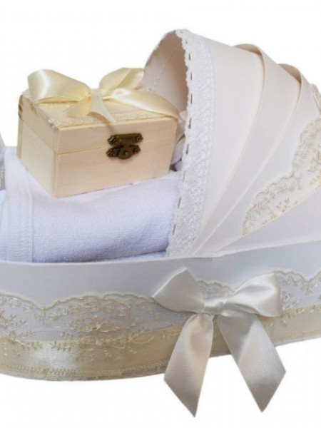 Trusou pentru botez, in cutie landou, complet pentru biserica, ivoire