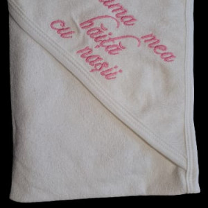 Prosop de baie bebe, cu capison brodat,roz, 75*75 cm,