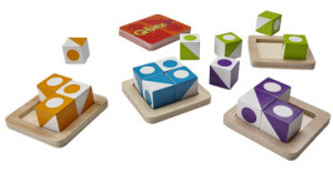 Q-bitz joc de grup din lemn,dimensiuni:21.6*21.6*6.3cm  