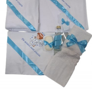 Trusou botez, Ingeras, 7 piese, cu paturica inclusa, decorat in diverse culori, engros 0302 - Img 2