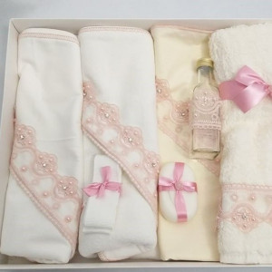 Set trusou botez pentru biserica, 7 piese, perlute roz prafuit
