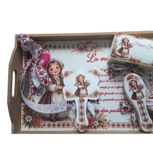 Set 5 piese, tavita de mot, natur, lemn, cu design traditional, fete, en gros