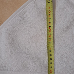 Prosop de baie bebe, cu gluga, albcomplet, 75x75 cm, potrivit pentru brodat,capison 22 cm, en gros - Img 3