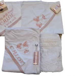 Trusou botez personalizat, cu fluturi, 8 piese, roz pudra - Img 2