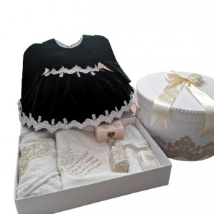 Set complet pentru botez, trusou, lumanare, cufar, rochita, verde smarald/ivoire - Img 2