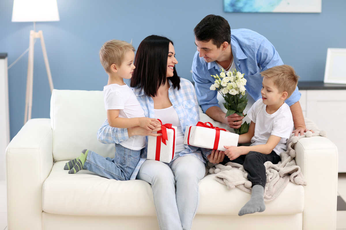Cadouri pentru familie: surprinde-ti placut SARBATORITUL indiferent de varsta! 