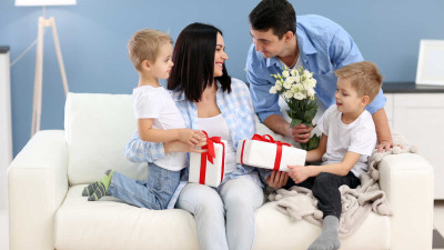 Cadouri pentru familie: surprinde-ti placut SARBATORITUL indiferent de varsta! 