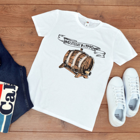 Tricou personalizat aniversare "Imbuteliat"