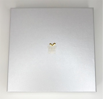 Cutie card cadou alba 142x142x18 mm - Img 4