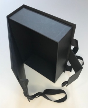 Cutie cadou poseta neagra cu manere din textil - Img 4