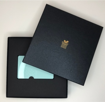 Cutie card cadou neagra 142x142x18 mm