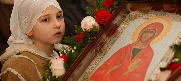 Sfânta Anastasia Vindecătoarea dezleagă o tânără de farmecele pe care i le făcuse fostul logodnic