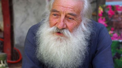 Nu locul te mântuie, ci purtarea și voința