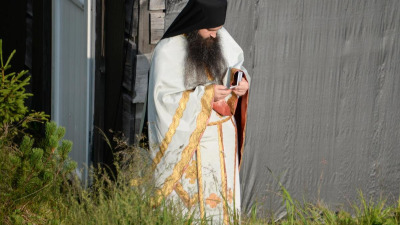 Învață să te rogi și vei birui toate puterile răului ce-ți dau năvală