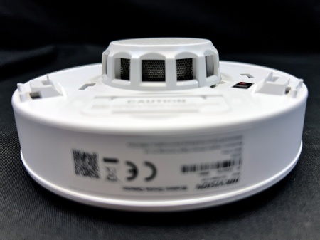 Detector de fum wireless HikVision AX PRO DS-PDSMK-E-WE, senzor fotoelectric de inalta calitate, durata viata baterie 10 ani, comunicare bidirectionala 868MHz, tehnologie Tri-X, buzzer integrat, design compact alb - Img 5