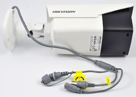 Camera Analogica Hikvision bullet 2MP DS-2CE19D3T-IT3ZF(2.7-13.5mm), Full HD, Ultra-Low Light, lentila varifocala motorizata, EXIR 70m, True WDR 120dB, tehnologie 4 in 1, protectie exterior IP67, carcasa metalica - Img 3