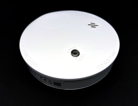 Detector de fum wireless HikVision AX PRO DS-PDSMK-E-WE, senzor fotoelectric de inalta calitate, durata viata baterie 10 ani, comunicare bidirectionala 868MHz, tehnologie Tri-X, buzzer integrat, design compact alb - Img 7
