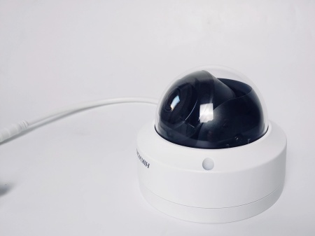 Camera supraveghere IP HikVision Dome 4MP DS-2CD2143G2-IU(2.8mm) AcuSense, Deep Learning Om/Vehicul, Microfon incorporat, WDR 120dB, H.265+, IP67, IK10 - Img 3