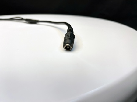 Splitter alimentare 1 x mama la 4 x tata SPAL104, mufa DC 2.1/5.5mm, utilizat pentru ramificarea alimentarii in sisteme de supraveghere CCTV, compatibil cu surse 12V-24V, design compact si rezistent - Img 4