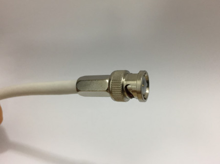Mufa BNC tata MK014-BRG59 cu infiletare pentru cablu coaxial RG59, fabricata din metal rezistent, conector argintiu pentru montaj rapid fara scule de sertizare, ideala pentru sisteme de supraveghere video CCTV si semnal analogic - Img 3
