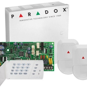 Kit alarmă Paradox SP4000 Spectra (cutie metalică cu transformator AWO000EI) + tastatură K636 LED + 2 detectoare PIR NV5, extensibil 4-32 zone, 2 partitii, ieșiri PGM, sistem securitate cablat profesional