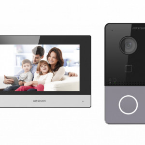 Kit Videointerfon IP HikVision pentru o familie cu Wi-Fi DS-KIS603-P