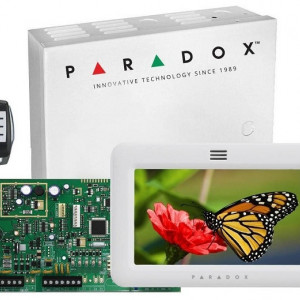 Centrala efractie radio Paradox Magellan MG5050(CT)+TM50(L)+REM15, 32 zone, 2 partitii, include tastatura touchscreen TM50L, telecomanda REM15, cutie metalica AWO152 cu transformator, frecventa 433MHz, 5 intrari zone, 4 iesiri PGM