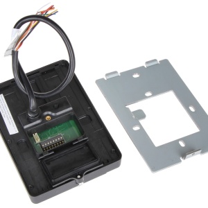 Cititor carduri si tastatura HikVision Pro EM DS-K1102AEK, frecventa 125KHz, protocoale RS-485 si Wiegand, functie tamper anti-sabotaj, acces prin cod PIN, beeper status, design modern, protectie IP64 - Img 3