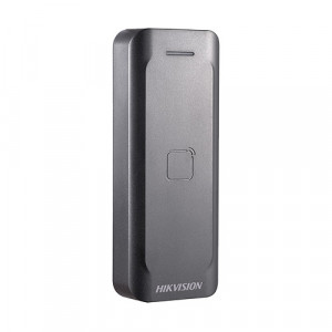 Cititor de carduri HikVision DS-K1802, tehnologie duala Mifare 1 (13.56MHz) si EM (125kHz), tastatura integrata, interfata Wiegand (W26/W34), protectie IP65, beeper incorporat, carcasa PC+ABS, montaj la interior sau exterior