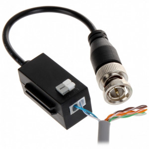 Video Balun pasiv Dahua PFM800-4K, transmisie semnal 4K/8MP prin cablu UTP CAT5E/6, compatibil HDCVI/TVI/AHD/CVBS, conector BNC mama, terminale cu surub, protectie anti-trasnet si anti-statica, transmisie fara alimentare
