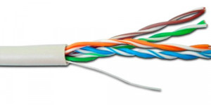 Cablu retea UTP-5E-IT Elan, conductor aluminiu-cuprat CCA 0.5mm, 4 perechi torsadate, manta PVC gri inchis, diametru exterior 5mm, ideal pentru aplicatii de date si sisteme de supraveghere analogice, rola 10m