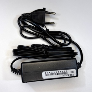 Sursa de alimentare 12V 2A SDC SDC-12D2E, tensiune intrare 110-240VAC, putere maxima 24W, conector tata 5.5x2.1mm, dimensiuni compacte 85x45x30mm, utilizare sisteme supraveghere, eficienta ridicata, culoare negru - Img 3