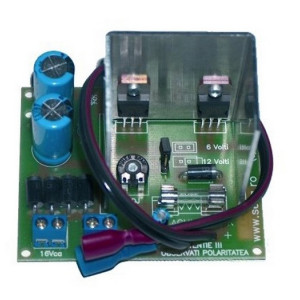 Sursa de alimentare stabilizata SEKA 3.0, tensiune iesire 12V DC, curent 3A, protectie la suprasarcina si scurtcircuit, ideala pentru alimentarea sistemelor de control acces, centrale de efractie si camere de supraveghere CCTV