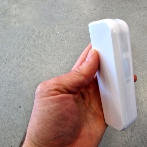 Detector miscare wireless HikVision tip Cortina DS-PDC10AM-EG2-WE, tehnologie PIR, anti-masking IR activ, detectie directionala, protectie IP65 exterior, comunicare 868MHz, design slim pentru ferestre, AX PRO - Img 6