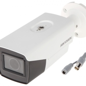 Camera supraveghere analogica HikVision bullet 5MP DS‑2CE19H0T‑IT3ZE(2.7‑12.5mm) PoC, lentila varifocala motor 2.7‑13.5 mm, IR pana la 40 m pentru noapte luminoasa, rezolutie 2560×1944, compresie eficienta si rezistenta la apa si praf IP67