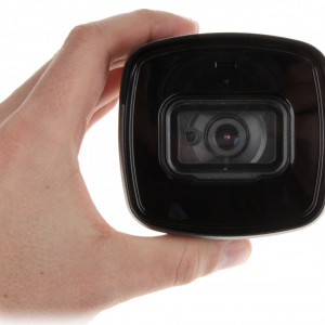 Camera supraveghere exterior Bullet 8 MP Dahua HAC-HFW1800TL-A3.6, rezolutie 4K, Smart IR 80m, lentila fixa 3.6mm, microfon incorporat, protectie IP67, tehnologie HDCVI, carcasa metal si plastic, DWDR, BLC - Img 3