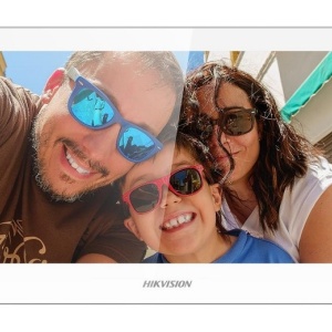Monitor videointerfon IP HikVision DS-KH6350-WTE1 Value Series, ecran tactil 7-inch, noua interfata UI V2.0, Wi-Fi, alimentare PoE, stocare poze si mesaje pe card TF, control prin Hik-Connect, vizualizare camere live