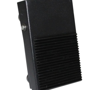 Pedala panica metalica OEM ND-PPM03 pentru activare rapida si discreta alarme, constructie robusta din metal, dimensiuni 110x70x30 mm, greutate 250 g, compatibila cu sisteme alarma efractie si control acces, montaj facil si utilizare sigura