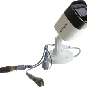 Camera supraveghere analogica HikVision Mini Bullet 5MP DS-2CE16H8T-ITF(2.8mm), Ultra Low Light 0.003 lux, tehnologie True WDR 130dB, IR 30m EXIR 2.0, 4 in 1 TVI/AHD/CVI/CVBS, protectie IP67, 3D DNR, carcasa metalica - Img 2