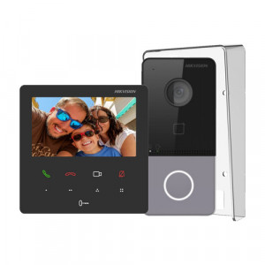 Kit videointerfon IP Hikvision DS-KIS606-P pentru vila, apelare o singura atingere, control prin aplicatia Hik-Connect, post exterior DS-KV6113-PE1(C), post interior DS-KH6110-WE1, protectie ploaie, surse alimentare incluse, design modern