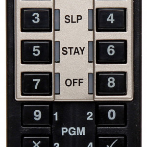 Telecomanda hibrida bidirectionala Paradox REM3, 15 taste, 6 comenzi PGM, tehnologie StayD, afisare stare 2 partitii, 9 indicatoare LED, frecventa 433/868 MHz, rezistenta la umezeala, baterie CR2032, certificat Grad 3 - Img 2