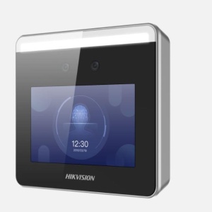 Terminal control acces recunoastere faciala Hikvision Value DS-K1T331W, ecran touch 3.97 inch, Wi-Fi, camera 2MP, capacitate 1000 fete, alerta masca de protectie, comunicare TCP/IP, configurare Web, ISUP5.0, ISAPI