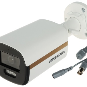 Camera supraveghere analogica HikVision Mini Bullet 8MP DS-2CE10UF3T-E(2.8mm), Tehnologie ColorVu 24/7, Alimentare PoC prin coaxial, WDR real 130dB, Lumina alba 20m, Protectie IP67, Rezolutie 4K Ultra HD, Imagine color noaptea - Img 3
