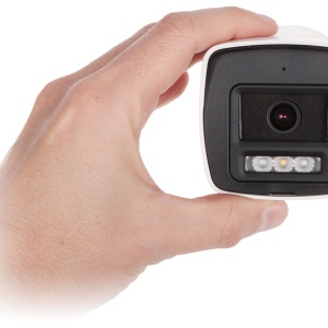 Camera supraveghere IP HikVision bullet 2MP DS-2CD1027G2H-LIU(4mm), tehnologie Smart Hybrid Light, ColorVu, H.265+, microfon incorporat, protectie IP67, slot card 512GB, detectie om si vehicul, analiza video - Img 2