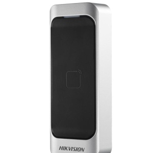 Cititor carduri acces HikVision DS-K1107AE, procesor 32-bit, frecventa 125KHz EM, protocoale RS-485, Wiegand W26/W34 si OSDP, alarma antisabotaj (tamper), buzzer integrat, functie auto-reparare Watchdog, IP65 - Img 3