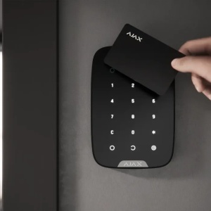 Tastatura control wireless Ajax KeyPad Jeweller, comunicare bidirectionala, raza semnal 1700m, protectie anti-sabotaj si criptare, coduri de acces personalizate, functie panica, culoare negru, design slim - Img 7