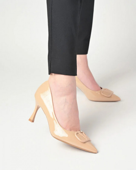Elegantne cipele za žene u špic, slika 1